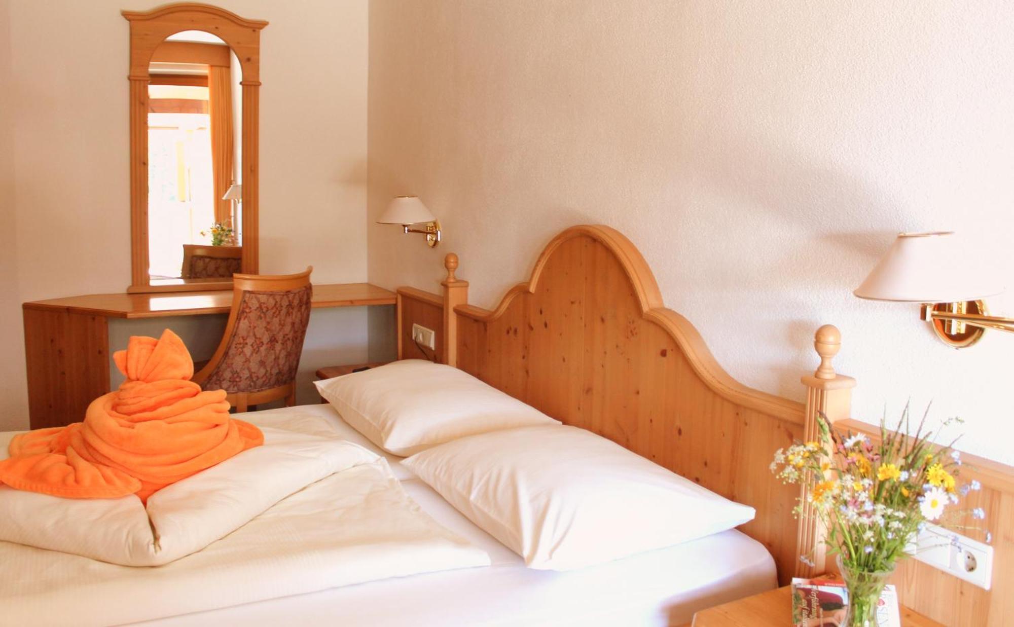 Berghotel Zum Zirm Collalbo Esterno foto